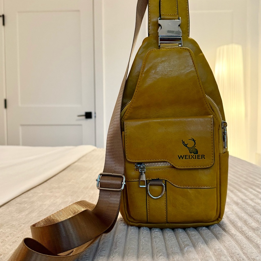 Sling Bag Yellow, great texture clean and NEW CONDITION